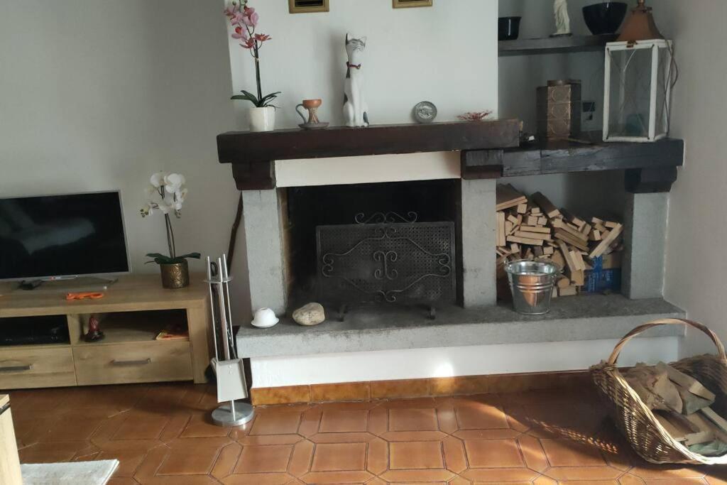 Armonia Edificio Storico Del 1563. Apartment Cevio Luaran gambar
